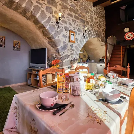 Jardin Ste Anne Carcasona